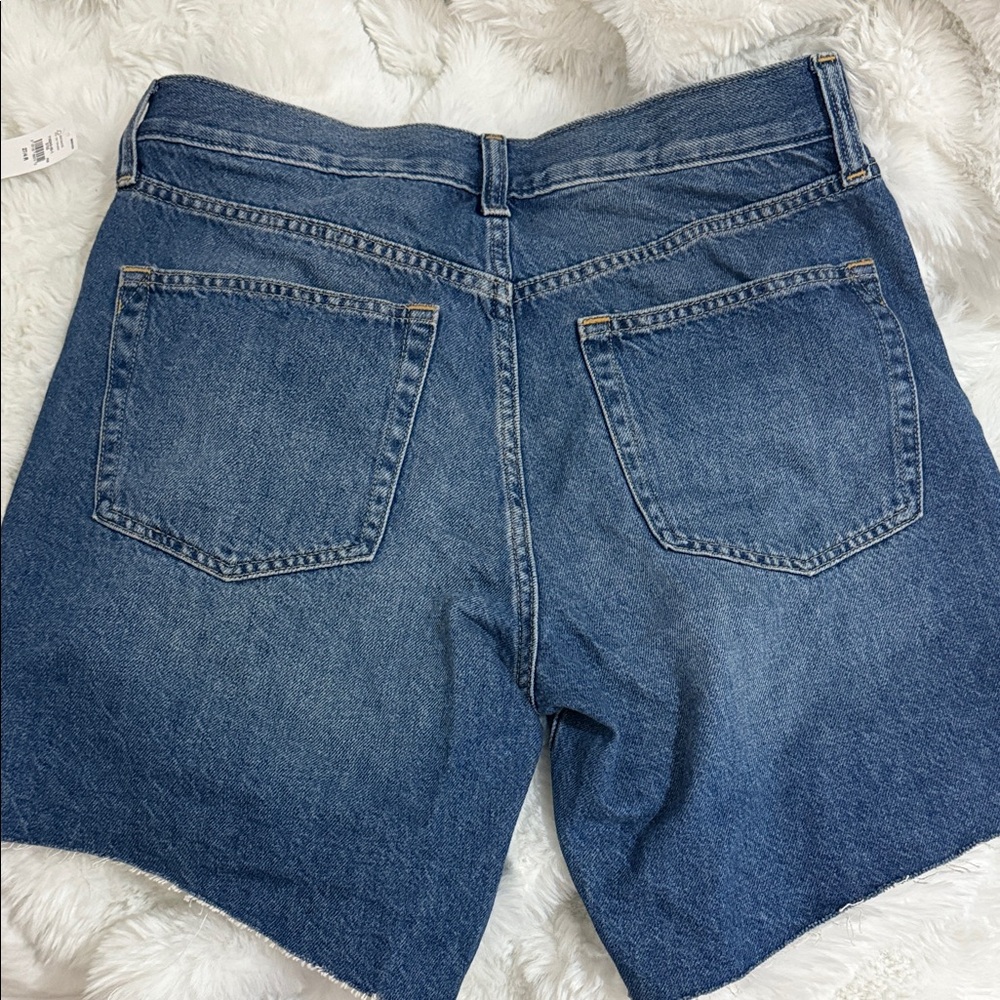 NWT GAP Women’s 8” ‘90s Loose Bermuda Short - 27 - Picture 6 of 6